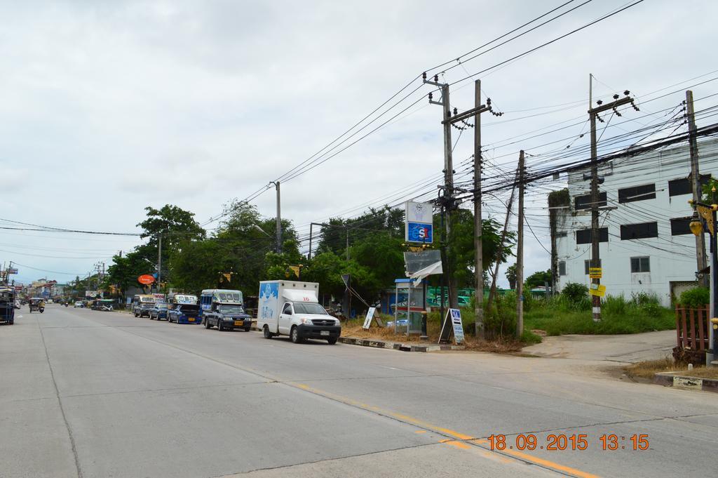 La Paillote Guest House Rayong Exteriör bild